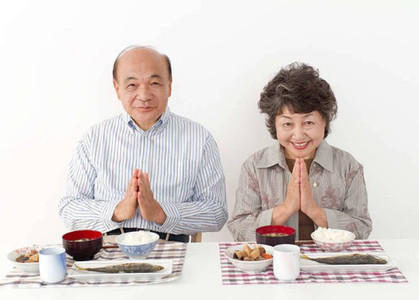 Bật mí một vài quy tắc ứng xử trên bàn ăn tại Nhật Bản