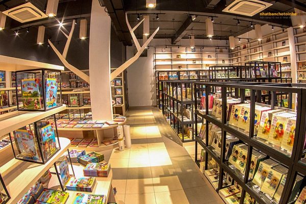 Top 5 nhà sách tiếng Nhật tốt nhất